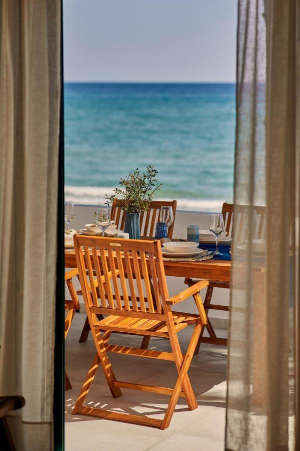Vera - Brand New Seafront Villa! Villa